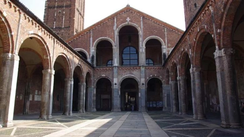 Cosa vedere a Milano in un giorno Basilica di Sant Ambrogio