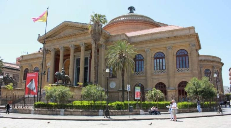 Cosa fare a Palermo e i posti più belli da vedere - Teatro Massimo Vittorio Emanuele