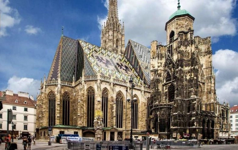 Cosa vedere a Vienna in un giorno Duomo di Vienna o la Cattedrale di Santo Stefano