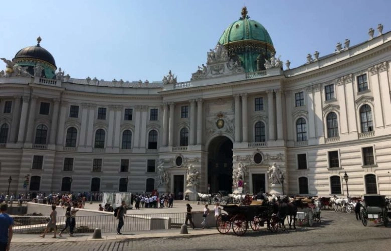 Cosa visitare a Vienna assolutamente Palazzo Imperiale Hofburg