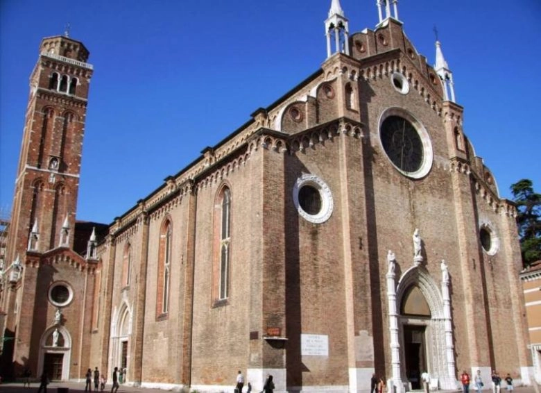 Luoghi da vedere assolutamente a Venezia La Basilica dei Frari