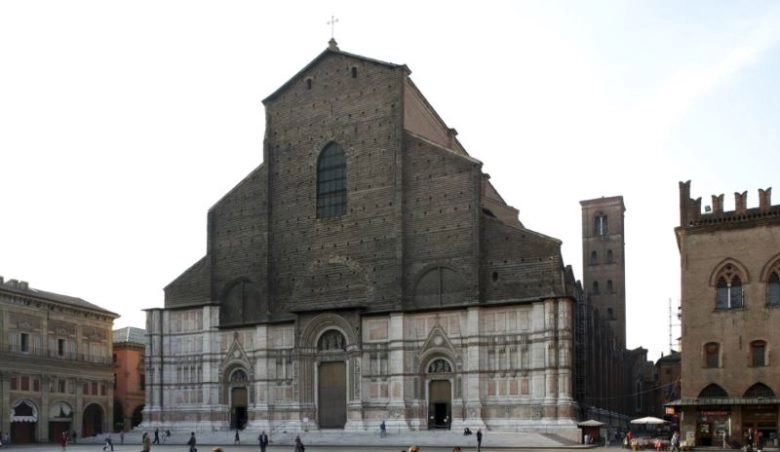 Cosa vedere a Bologna La basilica di San Petronio