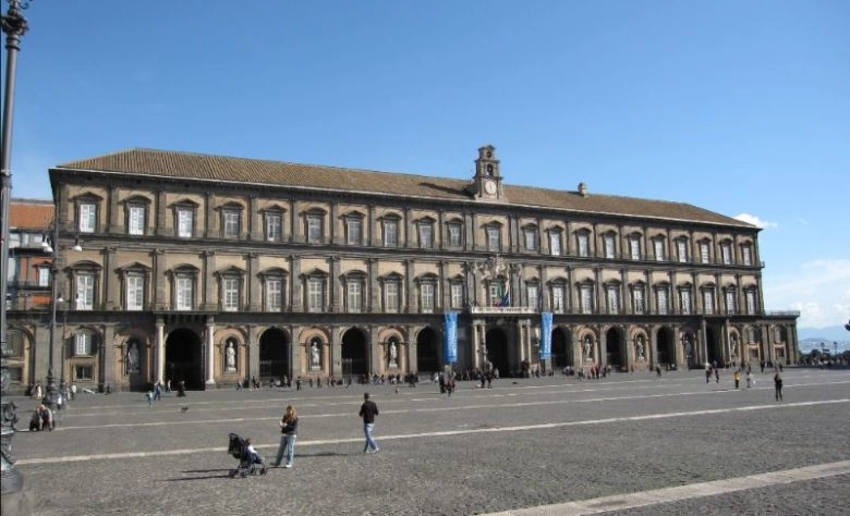 Posti belli da vedere assolutamente a Napoli Palazzo Reale