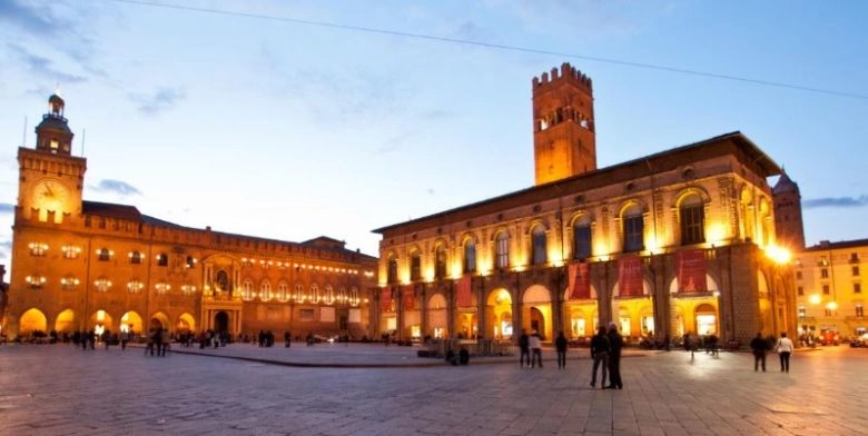 Cosa visitare a Bologna Piazza Maggiore